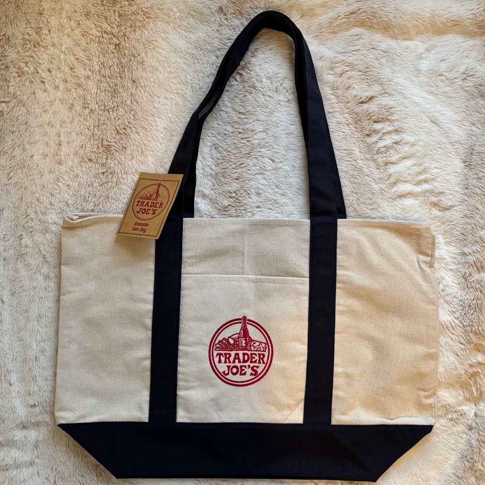 Trader Joe’s Large Canvas Tote Bundle Lavender Navy 20” Reusable Grocery Bag NEW - Picture 4 of 6